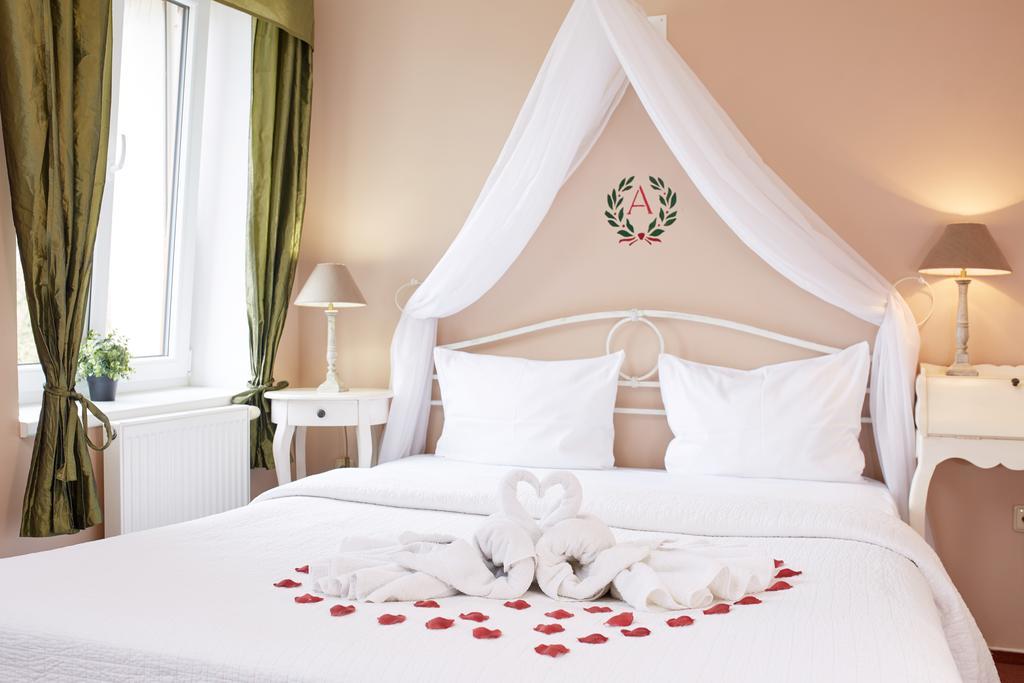 Amalka U Ripu Hotel Straskov Ngoại thất bức ảnh